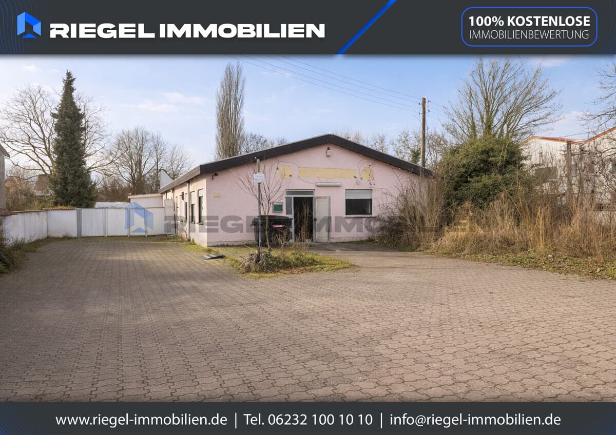 Ca. 2496 m² Grundstück - vielseitig nutzbarer Bungalow & eine Gewerbeeinheit