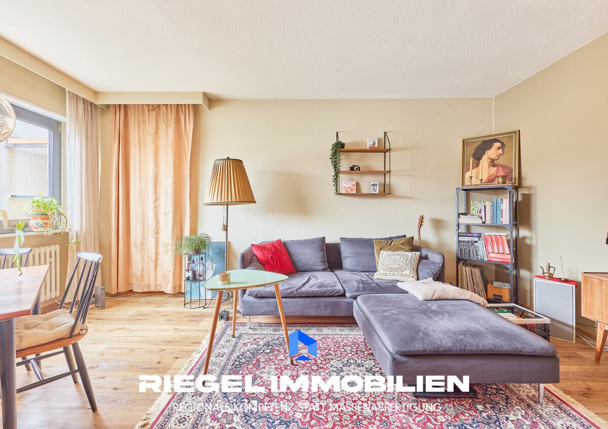 Attraktives Wohn & Geschäftshaus mit 4 Garagen & einem 1.230m² großen Grundstück, Schifferstadt