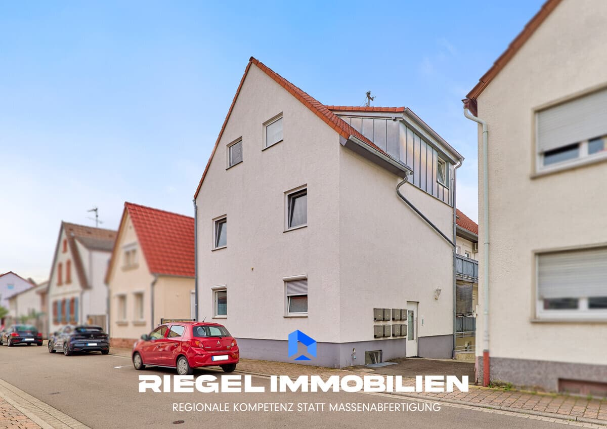 Eigennutzung oder Kapitalanlage, 1,5-Zimmer-Wohnung mit Balkon & PKW-Stellplatz, Lingenfeld
