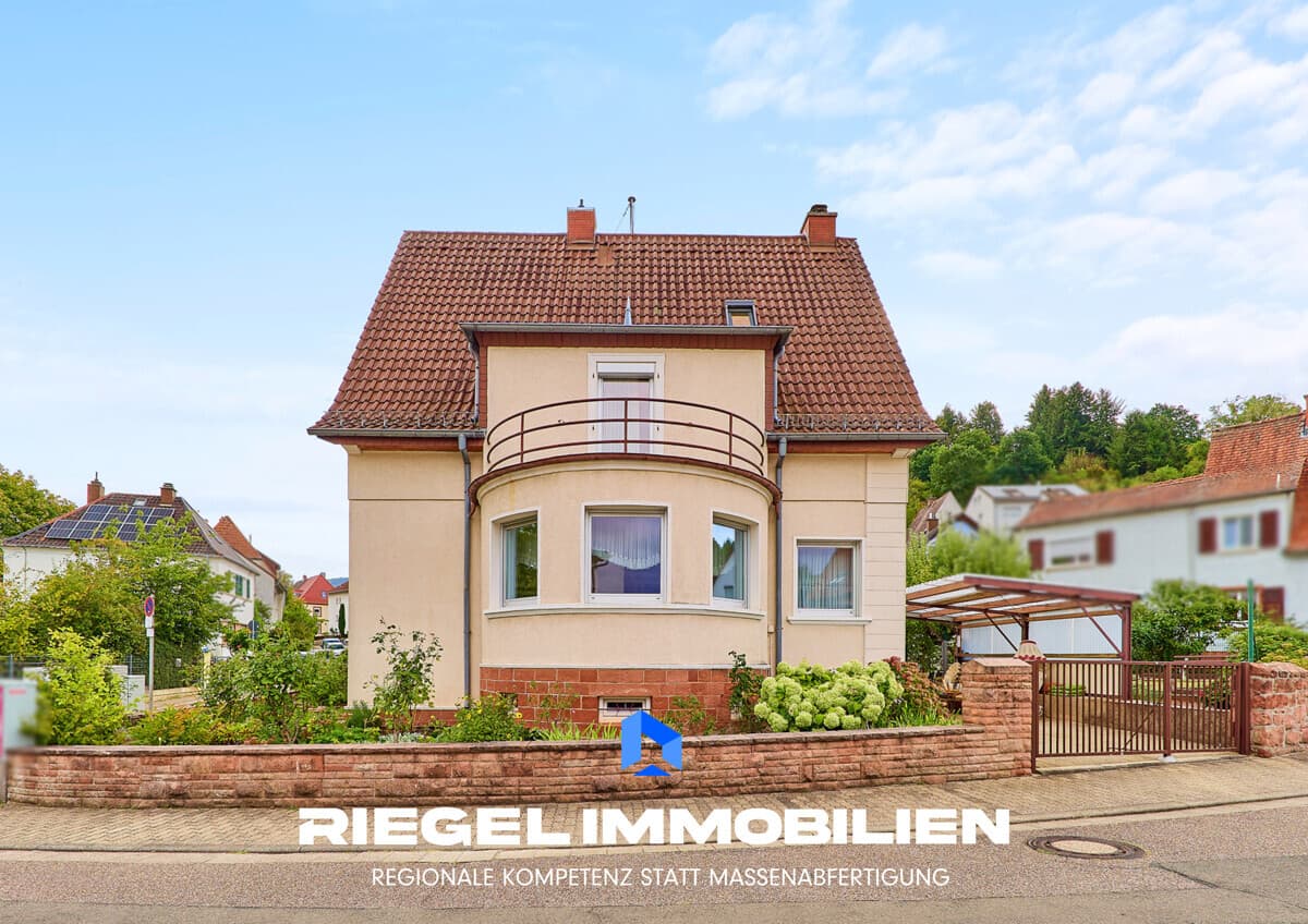 Freistehendes Einfamilienhaus mit Weitblick und großzügigem Raumangebot, Annweiler am Trifels