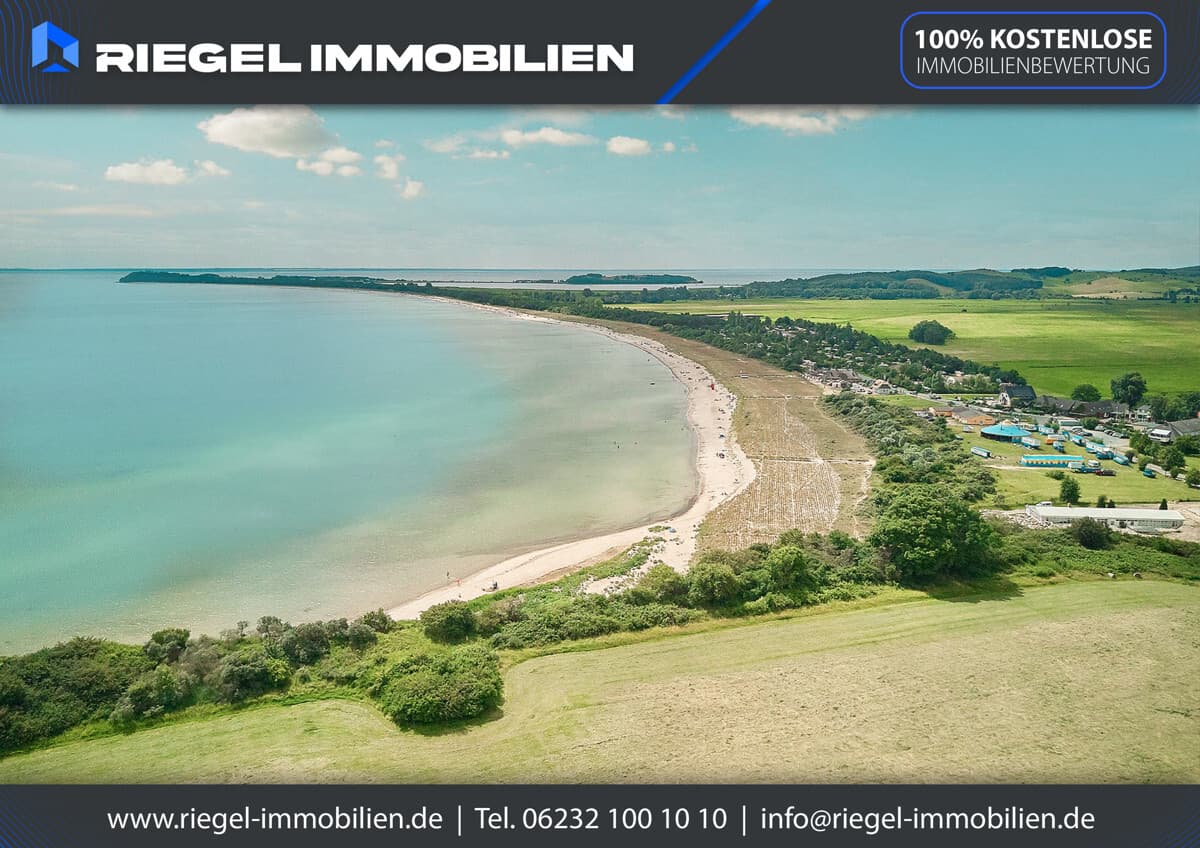 Bj. 2016 - hochwertig möblierte DHH, 995 m² Grundstück, unmittelbare Meeresnähe, Middelhagen